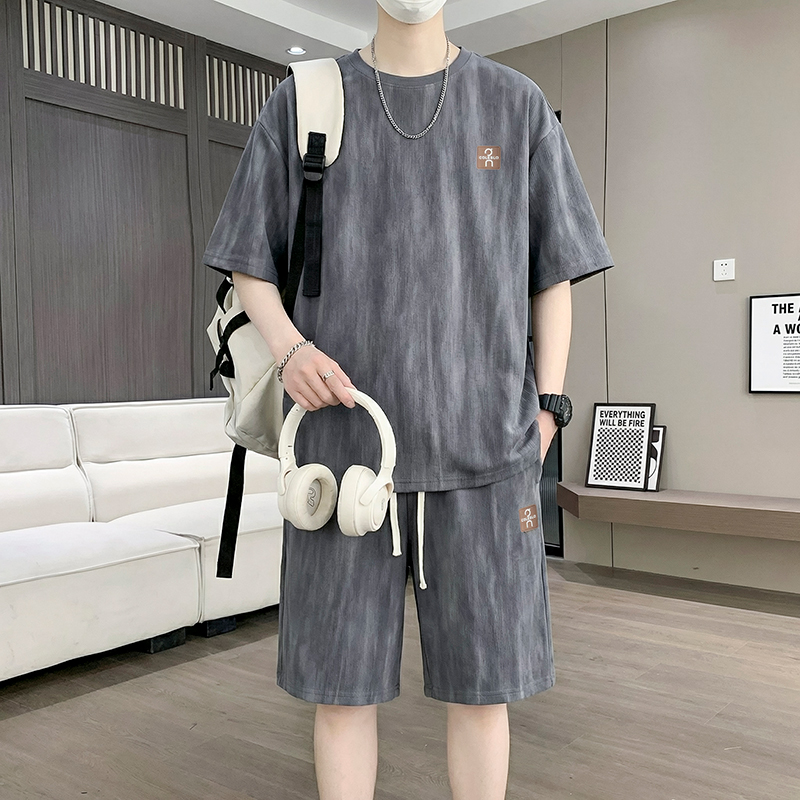 【T-Shirt + 5-Point Shorts】Men' - Street Summer Fashion 评论和价格